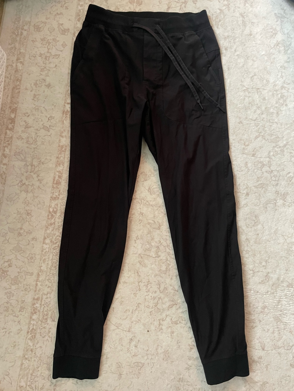 Lululemon Men's Black Stretch Jogger Pants